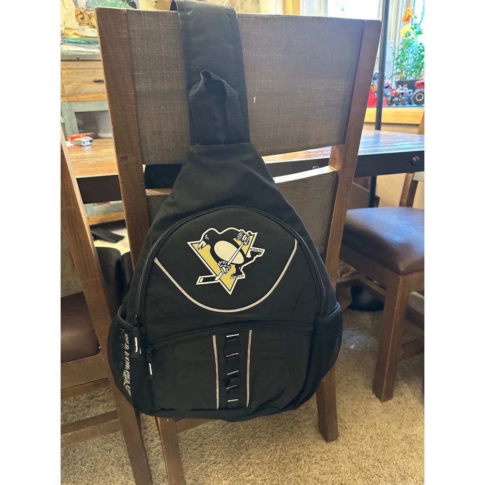 Pittsburgh Penguins NHL Black‎ Sling Bag Backpack Official Licensed Product